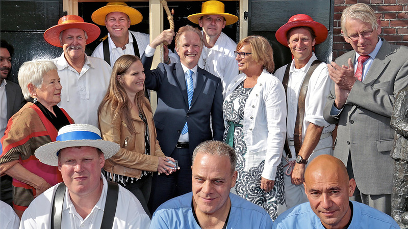 Fractievoorzitter CDA Provinciale Staten opent Alkmaarse Kaasmarkt