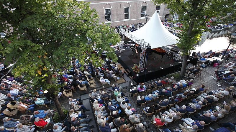 Volgepakte Lindegracht beleeft tweede concert van dit jaar