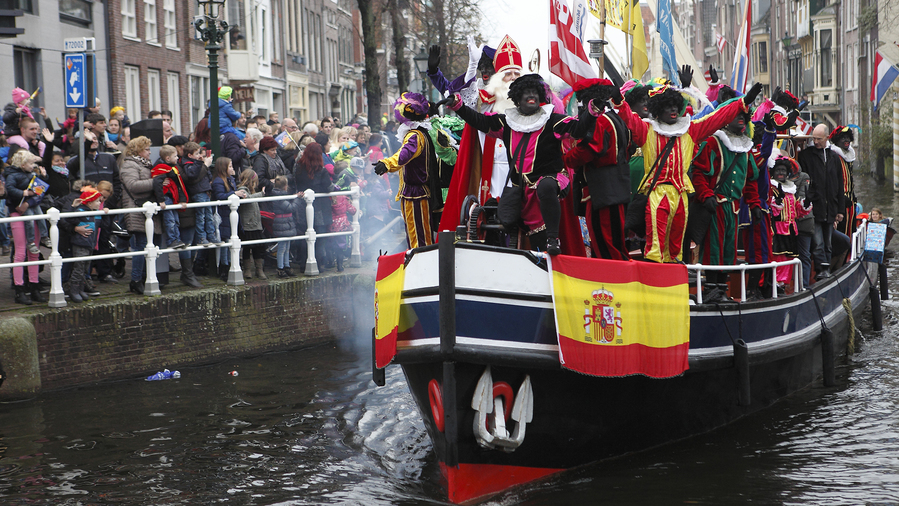 Zwarte Piet mag van Bruinooge zwart blijven