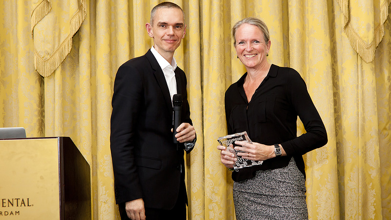 Actus notarissen ontvangt klanttevredenheidsaward 2015