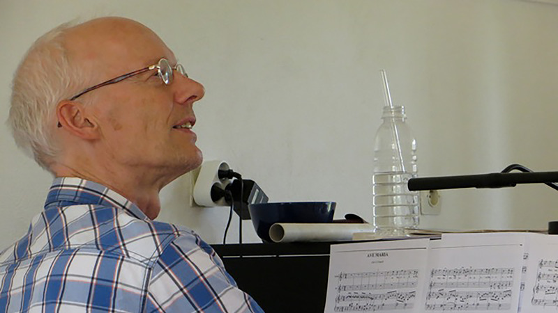 KunstNetTV Magazine; Zanger Jan van Zelm: muziek is ademen