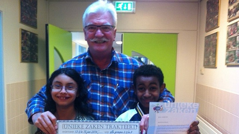 Gratis jubileumvoorstelling Unieke Zaken voor 6.081 Alkmaarse kinderen