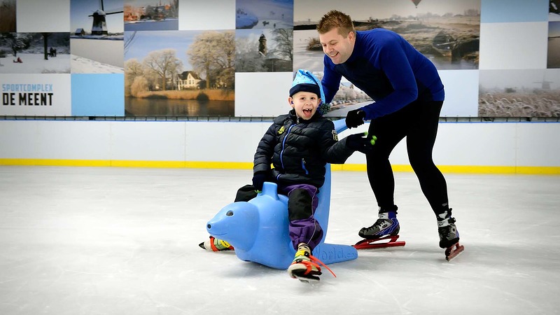 IJshal sportcomplex De Meent krijgt zomerijs