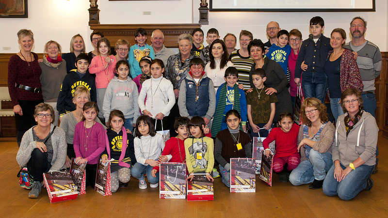 Warm ontvangst voor Armeense kinderen op stadhuis