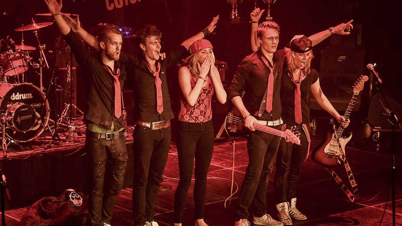 Cold Turkey uit Grootschermer 2e in semi-finale 'Clash of the Cover Bands