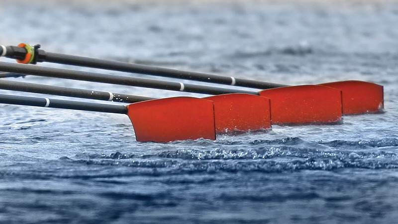 Alkmaarse roeier Frank Al wint de 7,5 km Skiffhead in zijn divisie