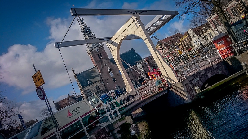 Gerenoveerde Schapenbrug weer in gebruik