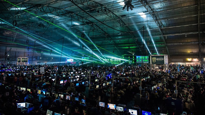 s Werelds grootste gametoernooien van DreamHack live bij Vue