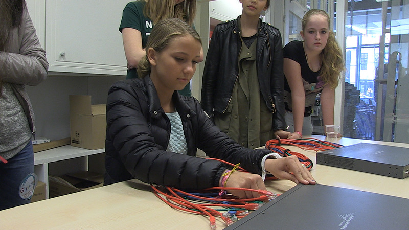 Bedrijven in bèta, techniek en ICT openen deuren voor meisjes tijdens Girlsday