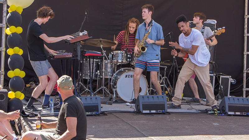 De Funky Organizers verzorgen jaarlijks sluisconcert in West-Graftdijk