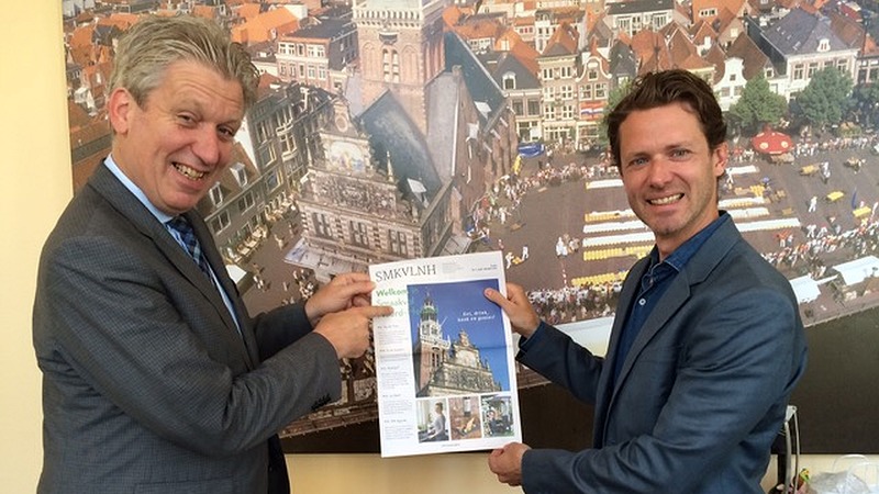 Eerste uitgave tabloidversie van Smaakvol Noord-Holland: SMKVLNH