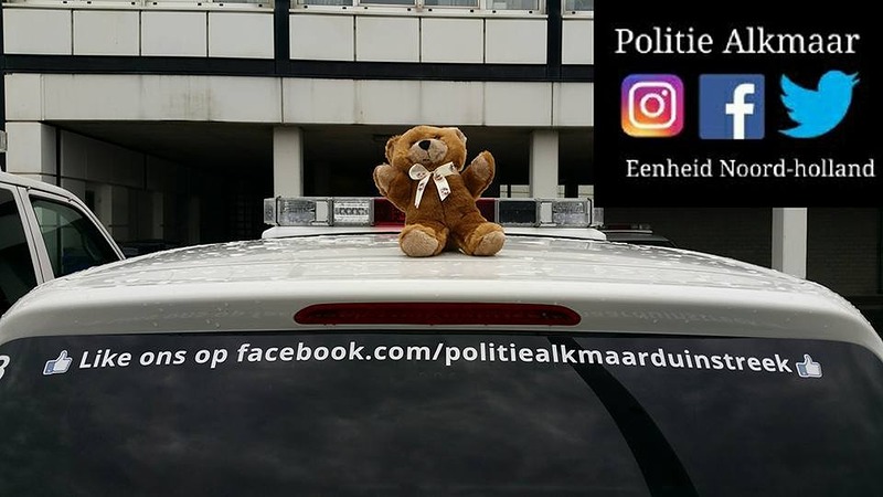 Jongetje bezweet en overstuur in afgesloten auto