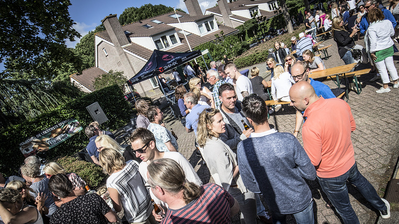 Mooie opkomst buurtBBQ Heren van Oudorp