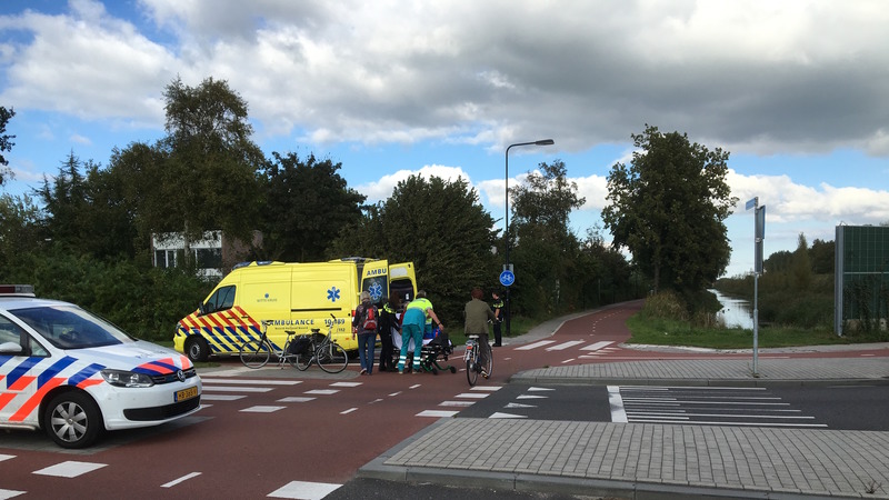 Man met botbreuken naar ziekenhuis na aanrijding op Zuidtangent