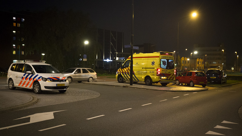 Bestuurder naar ziekenhuis na aanrijding Westtangent