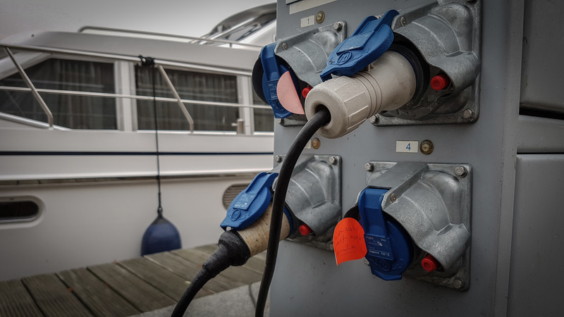 BAS vindt vervijfvoudigde uitgaven voor water- en stroompunten Kanaalkade te hoog