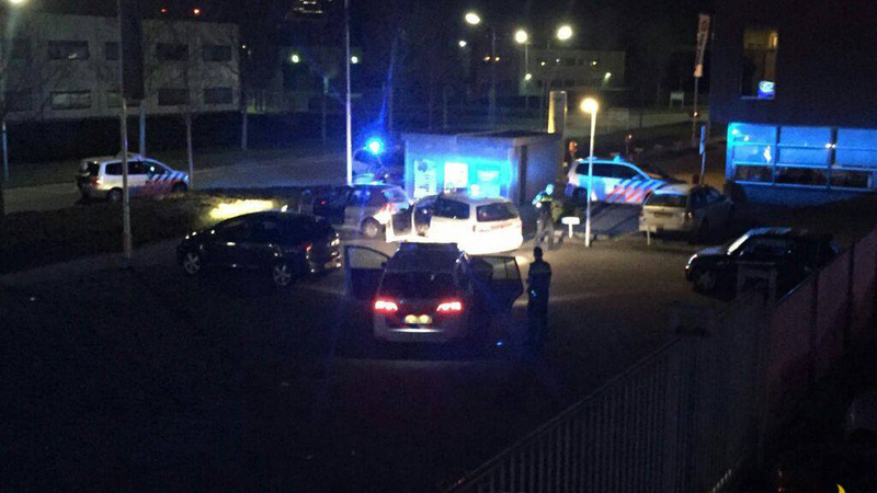 Alkmaarders in gestolen auto klemgereden in Hoofddorp