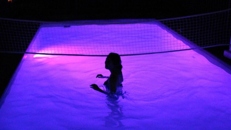 Glow in the Dark-sportclinics in Duikerdel en sporthal Geestmerambacht