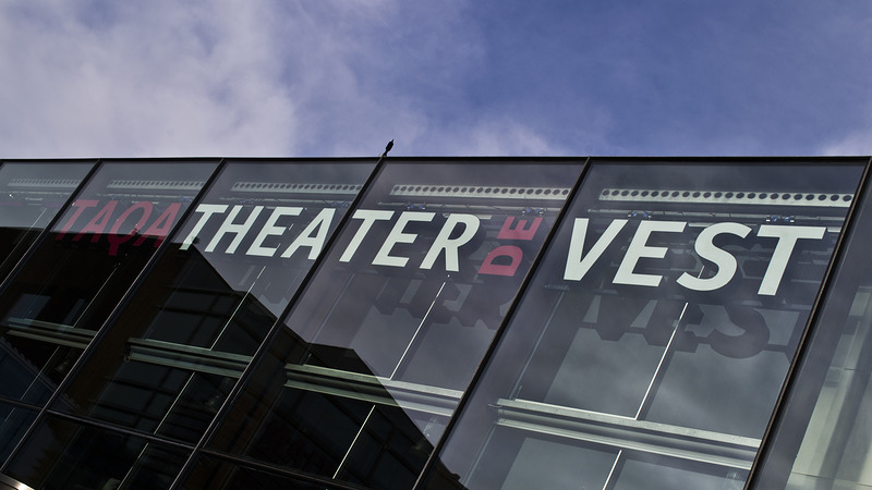 Freek de Jonge bijgeboekt in TAQA Theater De Vest