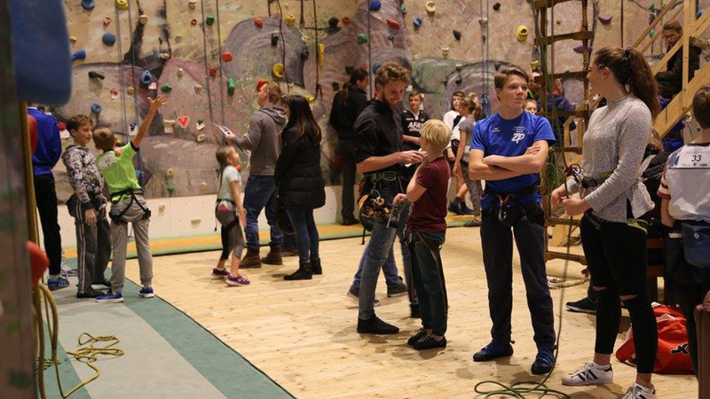 Clinics Kidzklimmen en Indoor Toprope bij Klimcentrum Alkmaar