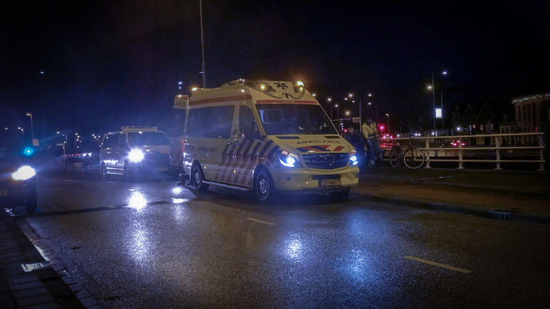 Fietser naar ziekenhuis na ongelukkige val