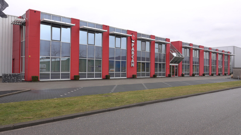 Personeel kaarsenfabriek Parcan nog langer in onzekerheid