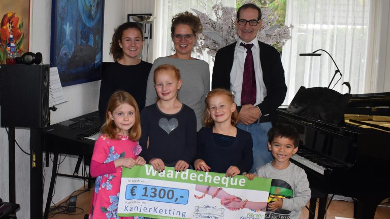 4e Cultureel Pianofestijn levert 1.300 euro op voor KanjerKetting