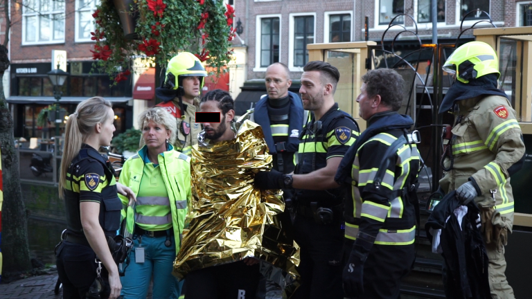 Pure paniek bij winkeldief zorgde voor sprong in water