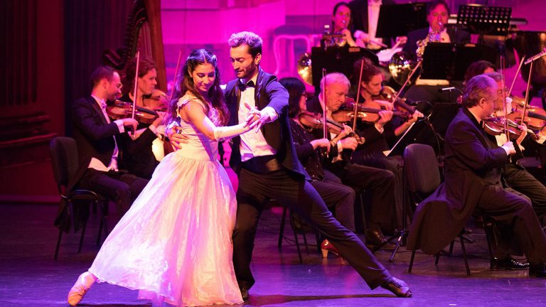 Habsburgs Strauss Orkest met Weense operette in Theater De Vest ?