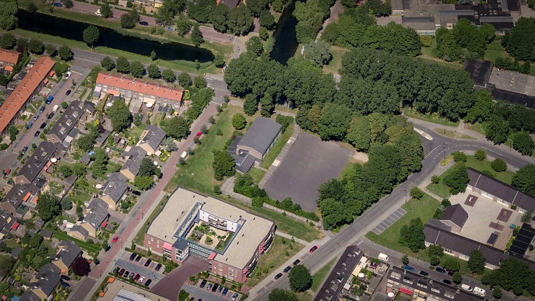 Publieke protestactie tijdens commissievergadering Heerhugowaard