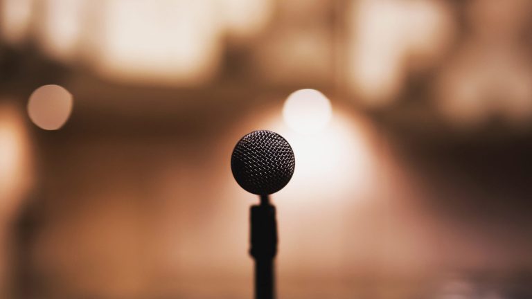 FNV past debat aan na klachten partijen