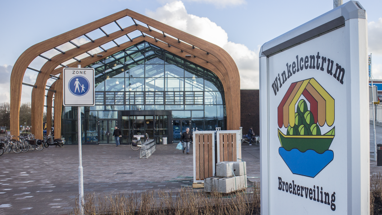 Boekenmarkt in winkelcentrum Broekerveiling ?