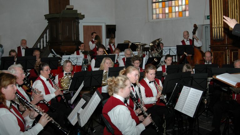 Voorjaarsconcert Harmonie Excelsior met zelfgebakken creaties ?