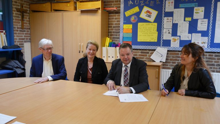 Onderzoek naar locatie voor kind- en ouderencentrum Noord-Scharwoude