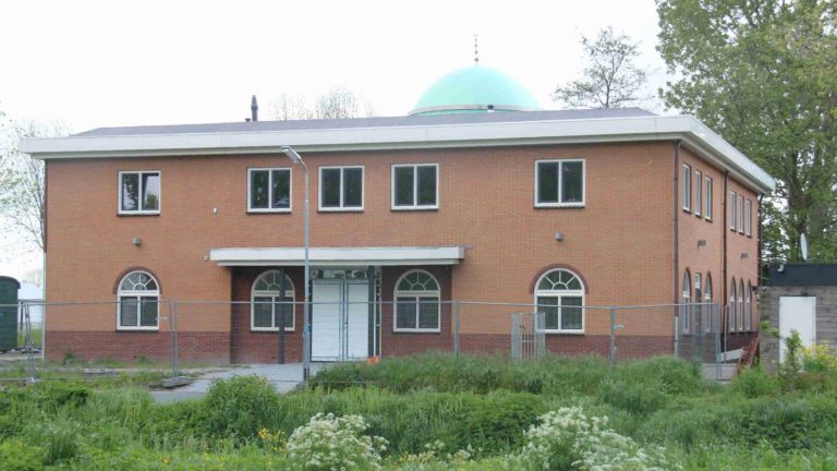 Bestuur moskee Zuid-Scharwoude verklaart aanvraag financiering Saudi-Arabië
