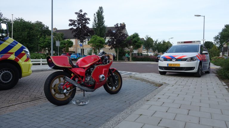 Motorrijder gewond bij aanrijding in Jupiterstraat Oudorp