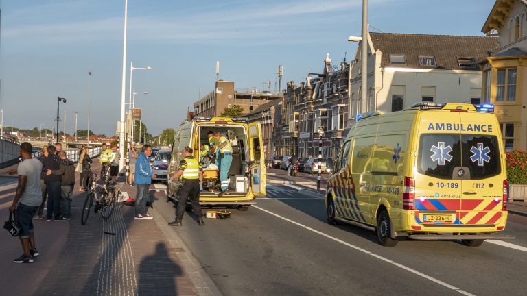 Duitse vrouw na aanrijding op Kanaalkade overleden aan verwondingen