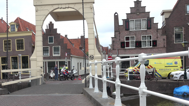 Twee gewonden bij aanrijding op Oudegracht