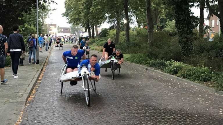 Beddenrace Langedijk ondanks het weer toch een succes