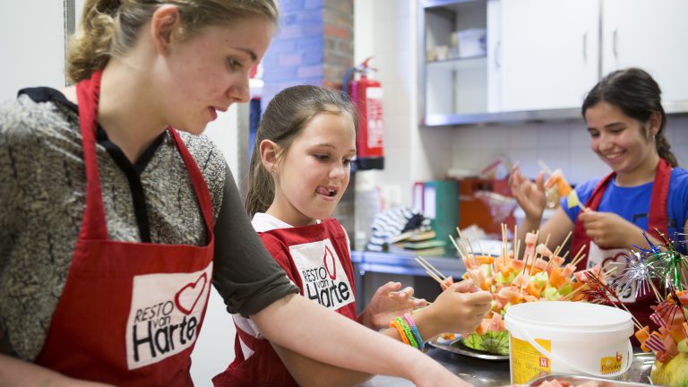 Gratis kookworkshop en diner voor jonge mantelzorgers ?