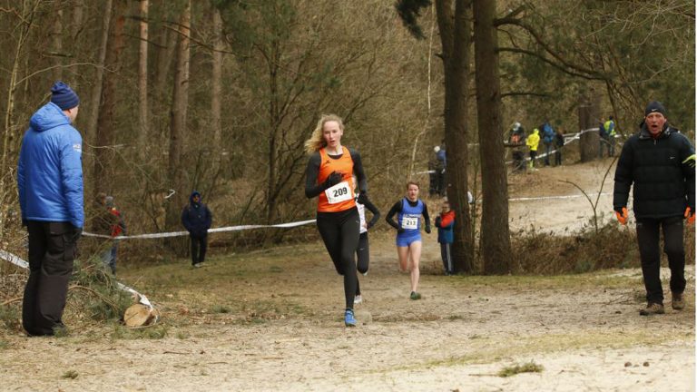 Hera-atleten Smilda en Kuilboer winnen eerste crosscompetitie