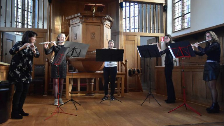 Kerstconcerten van Muziekatelier Alkmaar in witte kerkje Oudorp ?