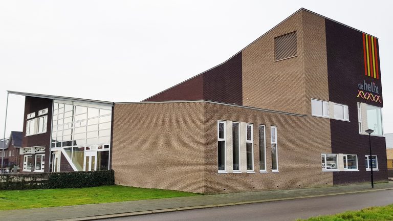 Basisschool de Helix in zee met Stichting Kinderopvang Langedijk