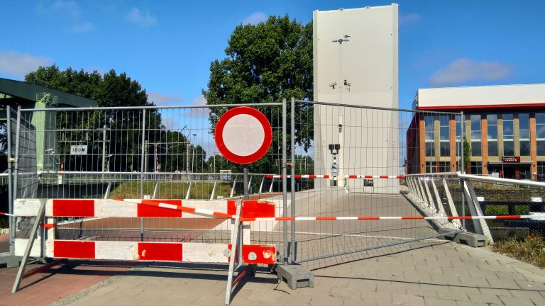 Problemen rond Victoriebrug belicht in satirisch programma ‘Kannie waar zijn!’