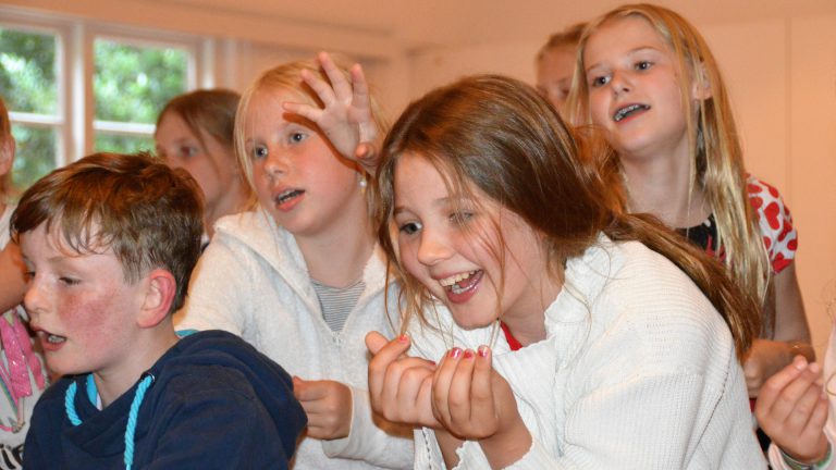 Kerstige kinderworkshop musical bij De Rietschoot en Artiance ?