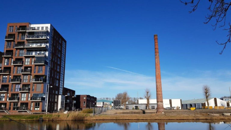 Schoorsteen aan Jaagpad in Oudorp krijgt monumentenstatus