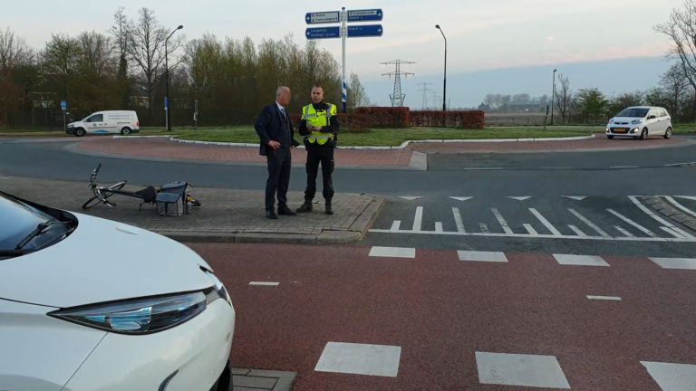 Fietser gewond bij aanrijding op rotonde Krusemanlaan – Oosttangent