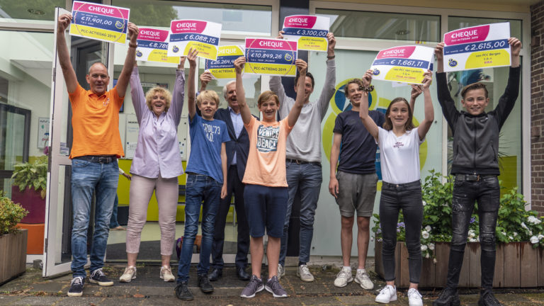 PCC-leerlingen halen ruim 26.000 euro op voor goede doelen