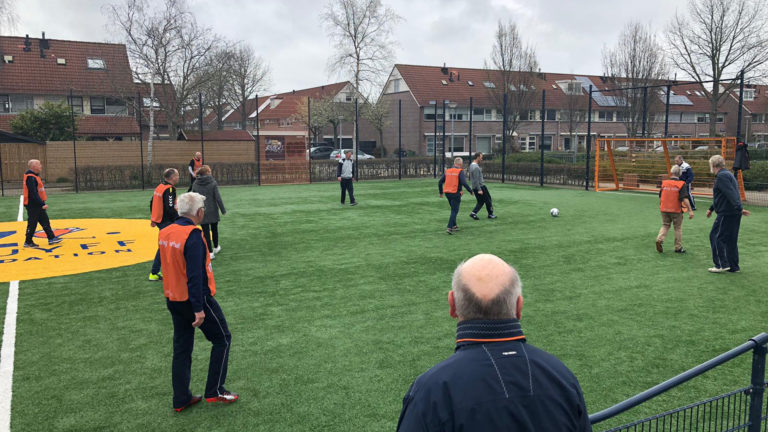 BAS in actie tegen verloedering van omgeving Johan Cruijffcourt Daalmeer