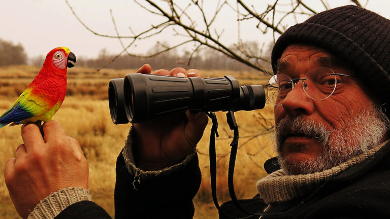 Kunstenaar O.C. Hooymeijer geeft lezing over zijn fictieve vogels bij Kunstuitleen Alkmaar ?